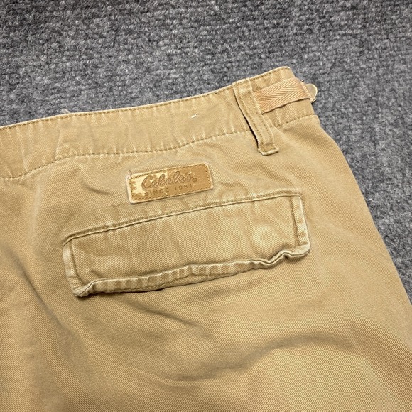 Cabelas Pants Men 38x36 Beige Cargo Pocket Straight Hiking Fishing - Picture 11 of 12